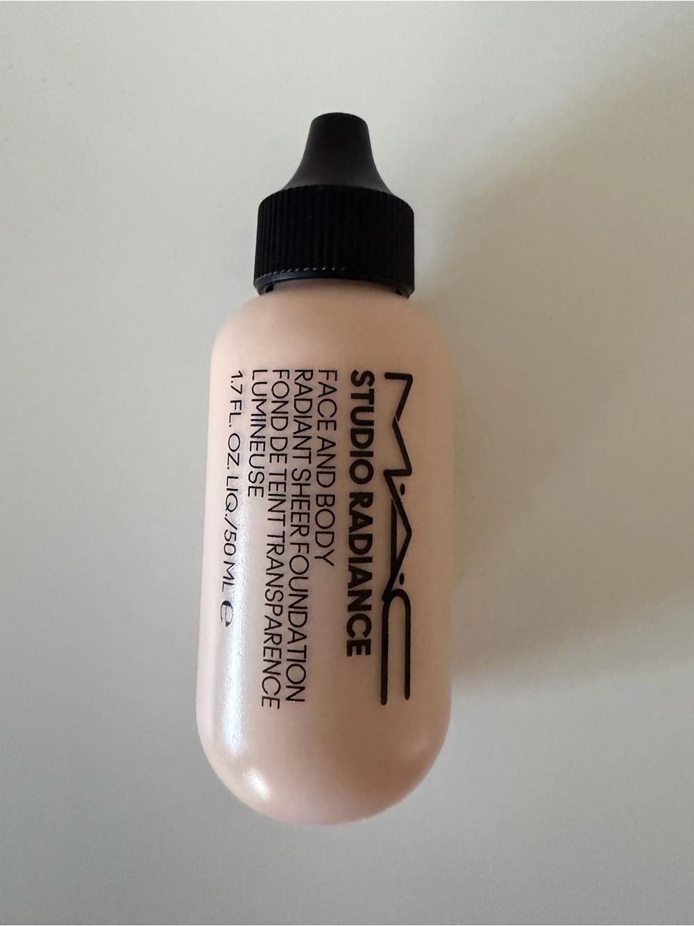 Mac Studio Radiance foundation W1